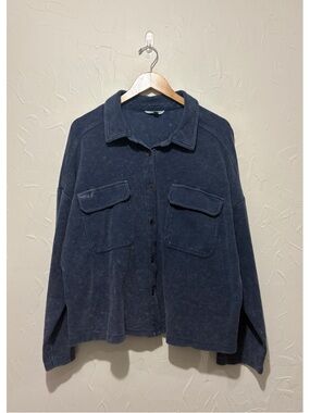 Time & Tru navy distressed oversized button-up shacket (XXL)